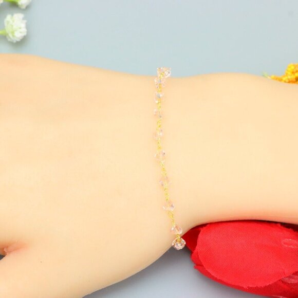 "Elegant & Trendy Bracelet, A Perfect Gift for Women, Thoughtful, EVCH1383 - Picture 1 of 9
